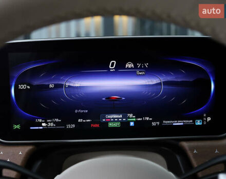 Белый Мерседес EQS SUV, объемом двигателя 0 л и пробегом 32 тыс. км за 56900 $, фото 90 на Automoto.ua