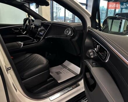 Білий Мерседес EQS SUV, об'ємом двигуна 0 л та пробігом 36 тис. км за 91911 $, фото 37 на Automoto.ua