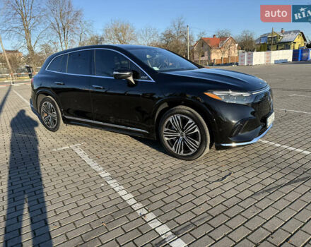 Черный Мерседес EQS SUV, объемом двигателя 0 л и пробегом 49 тыс. км за 55000 $, фото 30 на Automoto.ua