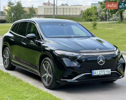 Черный Мерседес EQS SUV, объемом двигателя 0 л и пробегом 33 тыс. км за 70900 $, фото 2 на Automoto.ua