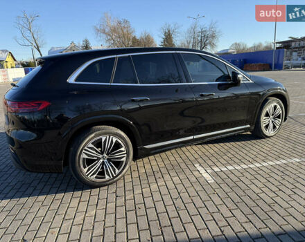 Черный Мерседес EQS SUV, объемом двигателя 0 л и пробегом 49 тыс. км за 55000 $, фото 37 на Automoto.ua