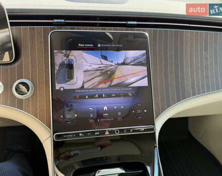 Чорний Мерседес EQS SUV, об'ємом двигуна 0 л та пробігом 38 тис. км за 93571 $, фото 16 на Automoto.ua