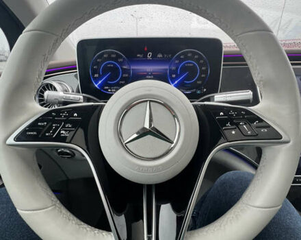 Черный Мерседес EQS SUV, объемом двигателя 0 л и пробегом 40 тыс. км за 60000 $, фото 9 на Automoto.ua