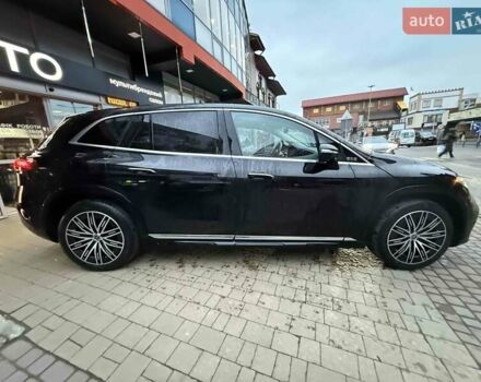 Чорний Мерседес EQS SUV, об'ємом двигуна 0 л та пробігом 28 тис. км за 72900 $, фото 4 на Automoto.ua