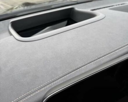 Черный Мерседес EQS SUV, объемом двигателя 0 л и пробегом 30 тыс. км за 68000 $, фото 11 на Automoto.ua