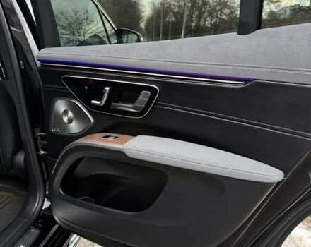 Черный Мерседес EQS SUV, объемом двигателя 0 л и пробегом 30 тыс. км за 68000 $, фото 20 на Automoto.ua