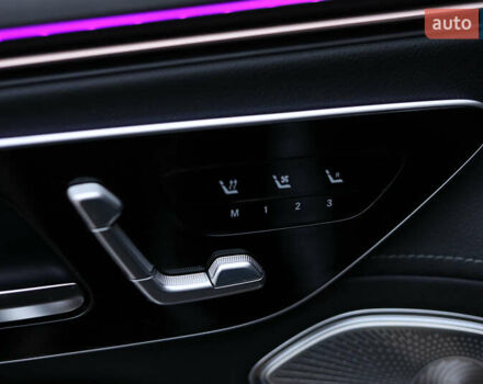 Чорний Мерседес EQS SUV, об'ємом двигуна 0 л та пробігом 72 тис. км за 66000 $, фото 17 на Automoto.ua