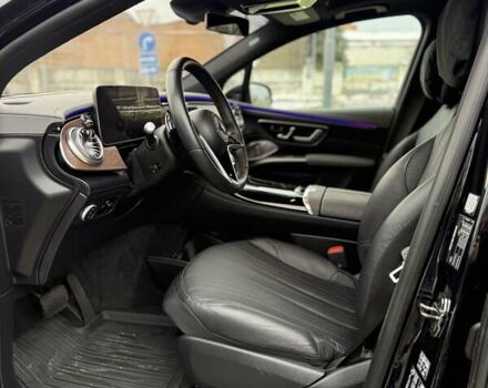 Черный Мерседес EQS SUV, объемом двигателя 0 л и пробегом 30 тыс. км за 68000 $, фото 8 на Automoto.ua