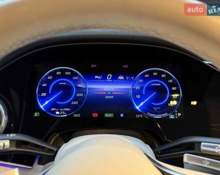 Чорний Мерседес EQS SUV, об'ємом двигуна 0 л та пробігом 28 тис. км за 72900 $, фото 23 на Automoto.ua