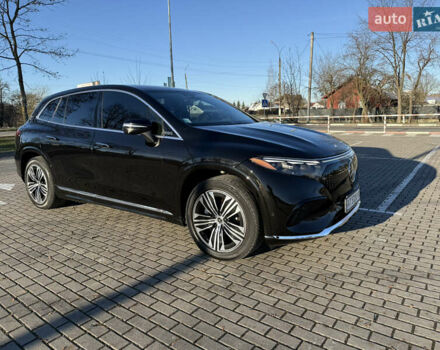 Черный Мерседес EQS SUV, объемом двигателя 0 л и пробегом 49 тыс. км за 55000 $, фото 39 на Automoto.ua