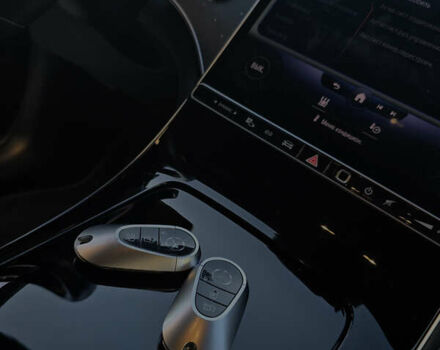 Чорний Мерседес EQS SUV, об'ємом двигуна 0 л та пробігом 24 тис. км за 73500 $, фото 19 на Automoto.ua