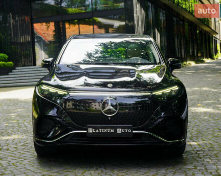 Черный Мерседес EQS SUV, объемом двигателя 0 л и пробегом 25 тыс. км за 87800 $, фото 1 на Automoto.ua