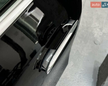 Черный Мерседес EQS SUV, объемом двигателя 0 л и пробегом 25 тыс. км за 87800 $, фото 37 на Automoto.ua