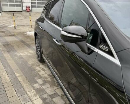 Черный Мерседес EQS SUV, объемом двигателя 0 л и пробегом 30 тыс. км за 68000 $, фото 6 на Automoto.ua