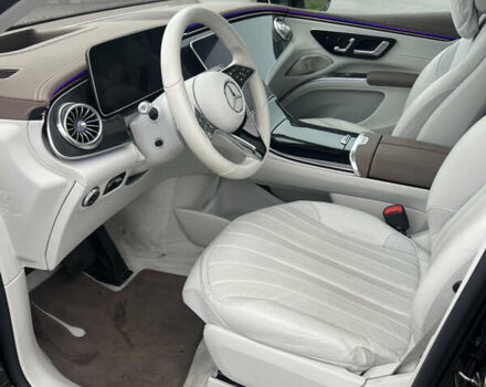 Черный Мерседес EQS SUV, объемом двигателя 0 л и пробегом 40 тыс. км за 60000 $, фото 5 на Automoto.ua