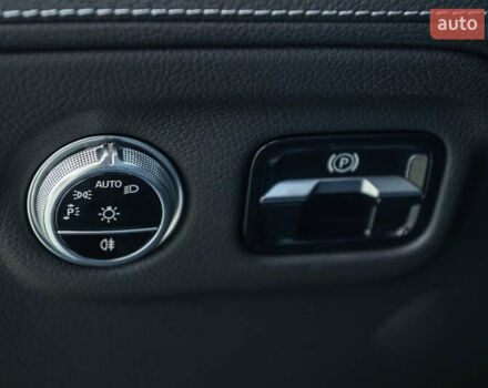 Черный Мерседес EQS SUV, объемом двигателя 0 л и пробегом 3 тыс. км за 83900 $, фото 32 на Automoto.ua