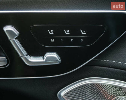 Черный Мерседес EQS SUV, объемом двигателя 0 л и пробегом 3 тыс. км за 83900 $, фото 29 на Automoto.ua