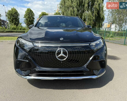 Черный Мерседес EQS SUV, объемом двигателя 0 л и пробегом 35 тыс. км за 60999 $, фото 6 на Automoto.ua