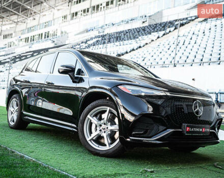 Черный Мерседес EQS SUV, объемом двигателя 0 л и пробегом 3 тыс. км за 83900 $, фото 62 на Automoto.ua