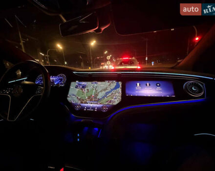 Черный Мерседес EQS SUV, объемом двигателя 0 л и пробегом 33 тыс. км за 95000 $, фото 18 на Automoto.ua