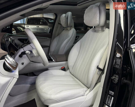 Черный Мерседес EQS SUV, объемом двигателя 0 л и пробегом 33 тыс. км за 69900 $, фото 18 на Automoto.ua