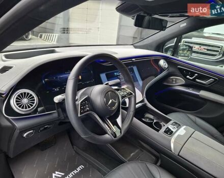 Чорний Мерседес EQS SUV, об'ємом двигуна 0 л та пробігом 39 тис. км за 77777 $, фото 11 на Automoto.ua
