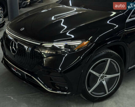 Черный Мерседес EQS SUV, объемом двигателя 0 л и пробегом 33 тыс. км за 69900 $, фото 7 на Automoto.ua