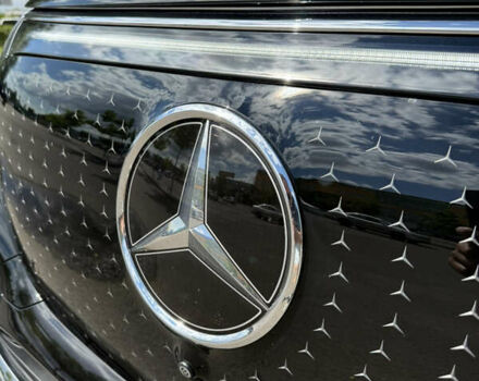 Черный Мерседес EQS SUV, объемом двигателя 0 л и пробегом 35 тыс. км за 60999 $, фото 10 на Automoto.ua