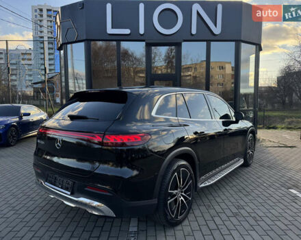 Чорний Мерседес EQS SUV, об'ємом двигуна 0 л та пробігом 69 тис. км за 54499 $, фото 7 на Automoto.ua