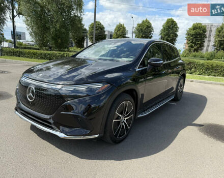 Черный Мерседес EQS SUV, объемом двигателя 0 л и пробегом 35 тыс. км за 60999 $, фото 5 на Automoto.ua