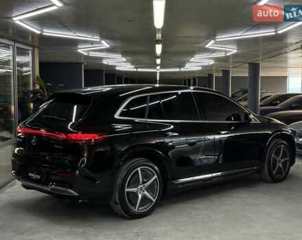 Черный Мерседес EQS SUV, объемом двигателя 0 л и пробегом 33 тыс. км за 69900 $, фото 13 на Automoto.ua