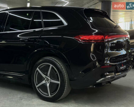 Черный Мерседес EQS SUV, объемом двигателя 0 л и пробегом 33 тыс. км за 69900 $, фото 12 на Automoto.ua