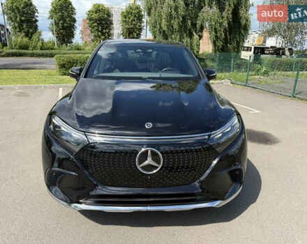 Черный Мерседес EQS SUV, объемом двигателя 0 л и пробегом 35 тыс. км за 60999 $, фото 7 на Automoto.ua