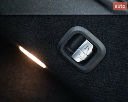 Черный Мерседес EQS SUV, объемом двигателя 0 л и пробегом 3 тыс. км за 83900 $, фото 15 на Automoto.ua