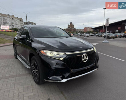 Черный Мерседес EQS SUV, объемом двигателя 0 л и пробегом 35 тыс. км за 61999 $, фото 35 на Automoto.ua