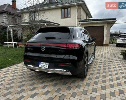Чорний Мерседес EQS SUV, об'ємом двигуна 0 л та пробігом 2 тис. км за 75000 $, фото 4 на Automoto.ua