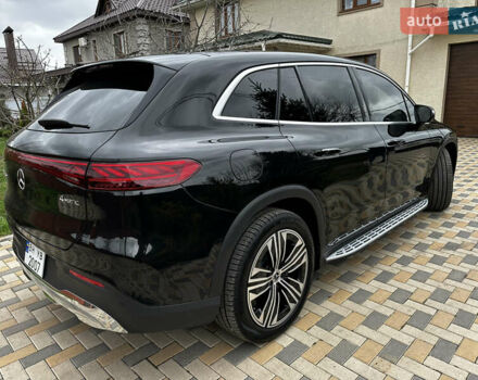 Чорний Мерседес EQS SUV, об'ємом двигуна 0 л та пробігом 2 тис. км за 75000 $, фото 16 на Automoto.ua