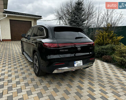 Чорний Мерседес EQS SUV, об'ємом двигуна 0 л та пробігом 2 тис. км за 75000 $, фото 6 на Automoto.ua