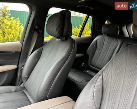 Чорний Мерседес EQS SUV, об'ємом двигуна 0 л та пробігом 2 тис. км за 75000 $, фото 25 на Automoto.ua