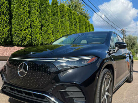 Черный Мерседес EQS SUV, объемом двигателя 0 л и пробегом 50 тыс. км за 70000 $, фото 1 на Automoto.ua