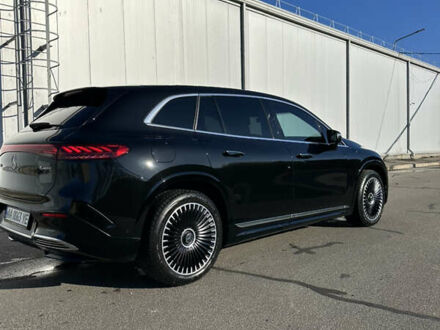 Черный Мерседес EQS SUV, объемом двигателя 0 л и пробегом 33 тыс. км за 95000 $, фото 1 на Automoto.ua