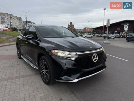 Черный Мерседес EQS SUV, объемом двигателя 0 л и пробегом 35 тыс. км за 61999 $, фото 1 на Automoto.ua