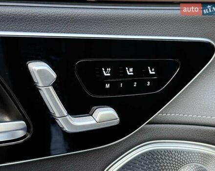 Сірий Мерседес EQS SUV, об'ємом двигуна 0 л та пробігом 27 тис. км за 58900 $, фото 42 на Automoto.ua