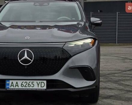 Серый Мерседес EQS SUV, объемом двигателя 0 л и пробегом 42 тыс. км за 59999 $, фото 4 на Automoto.ua