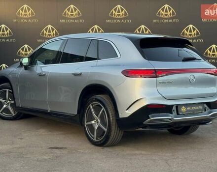Серый Мерседес EQS SUV, объемом двигателя 0 л и пробегом 3 тыс. км за 79000 $, фото 3 на Automoto.ua