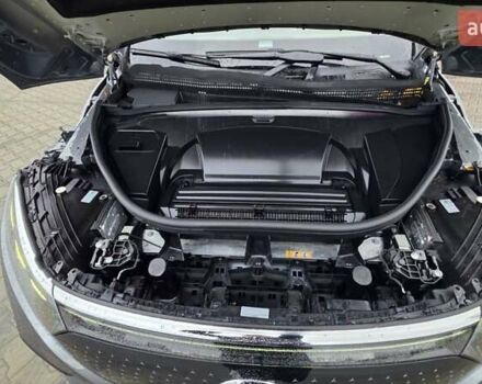 Серый Мерседес EQS SUV, объемом двигателя 0 л и пробегом 42 тыс. км за 59999 $, фото 72 на Automoto.ua