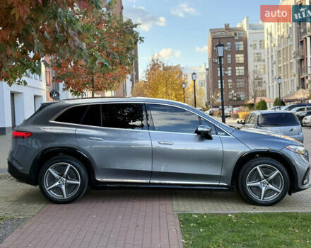 Серый Мерседес EQS SUV, объемом двигателя 0 л и пробегом 16 тыс. км за 85500 $, фото 4 на Automoto.ua
