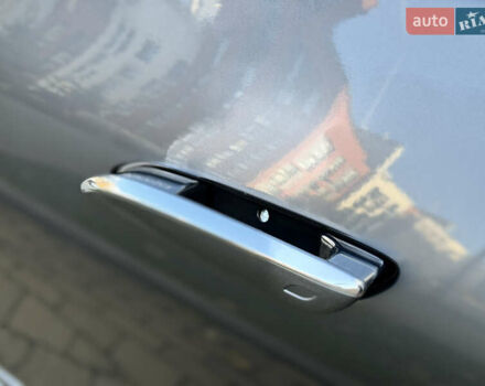 Серый Мерседес EQS SUV, объемом двигателя 0 л и пробегом 16 тыс. км за 85500 $, фото 10 на Automoto.ua