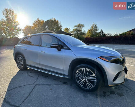 Серый Мерседес EQS SUV, объемом двигателя 0 л и пробегом 31 тыс. км за 72000 $, фото 16 на Automoto.ua