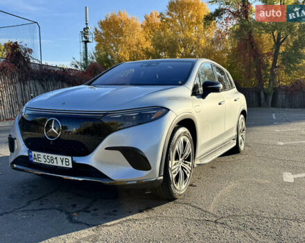 Серый Мерседес EQS SUV, объемом двигателя 0 л и пробегом 31 тыс. км за 72000 $, фото 3 на Automoto.ua